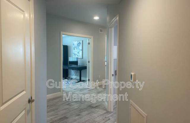 260 Hidden Bay Dr Gallery 4