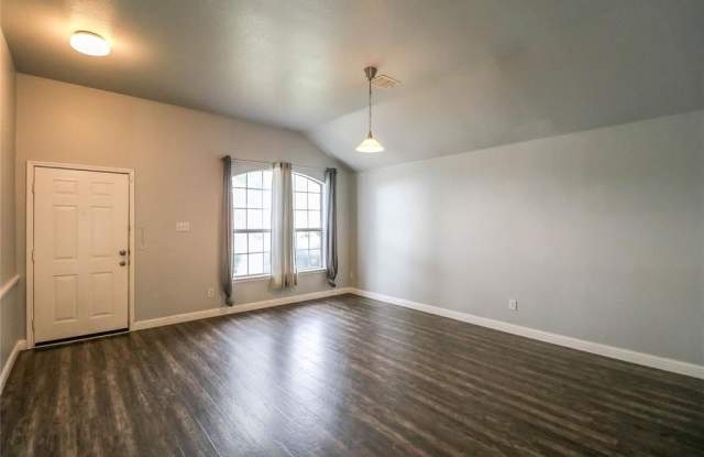 5413 Caribou Ridge Drive Gallery 2