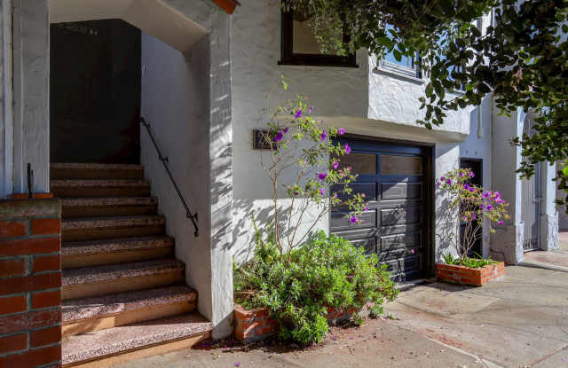 3 Bed / 2 Bath Cayuga Terrace single family home with garage parking and private backyard. YouTube tour!! - 214 Cotter Street, San Francisco, CA 94112