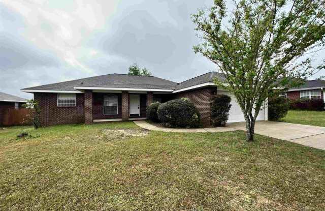 4812 La Casa Cir - 4812 La Casa Circle, Pea Ridge, FL 32571