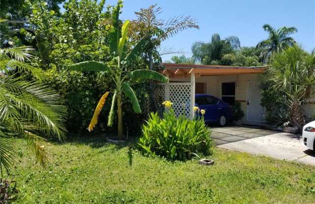 6903 S SHORE DRIVE S - 6903 South Shore Drive South, South Pasadena, FL 33707