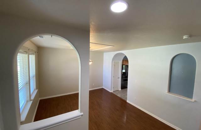 2002 Diamond Head Way Gallery 4