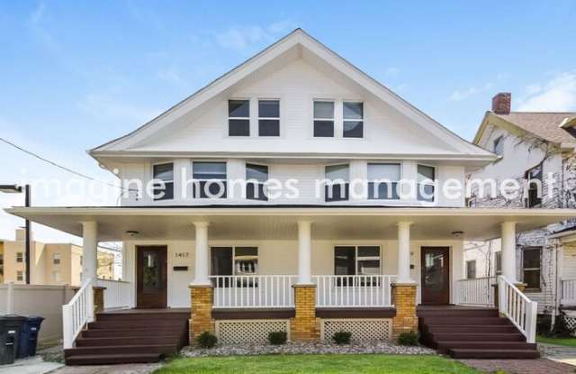 1417 Rosewood Avenue photos photos