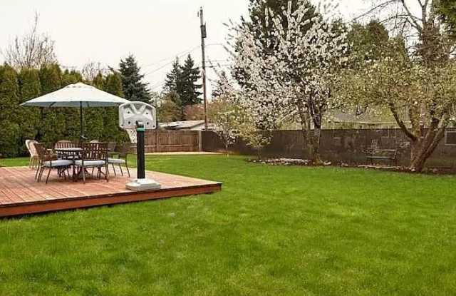 Updated 3 Bdr, 1 1/2 bath with garage and large yard! - 214 River Loop 2, Lane County, OR 97404