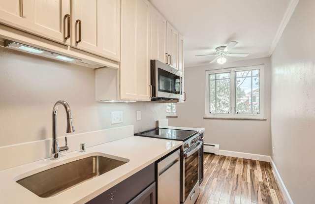 Charming Studio Condo in Platt Park Gallery 4