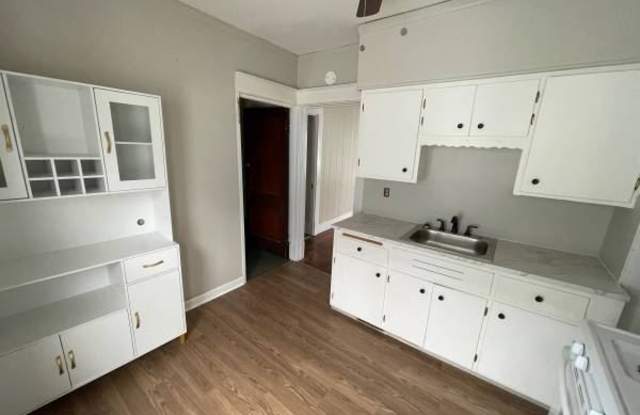 743 Tifft Lower Gallery 3