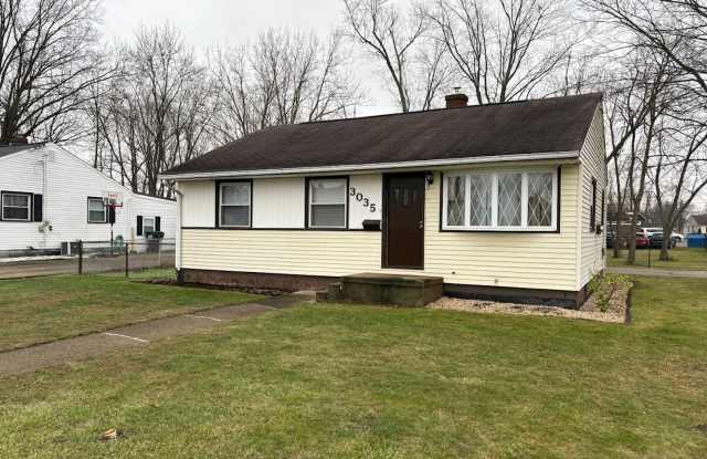 Three bedroom one bathroom home for rent in Perry photos photos