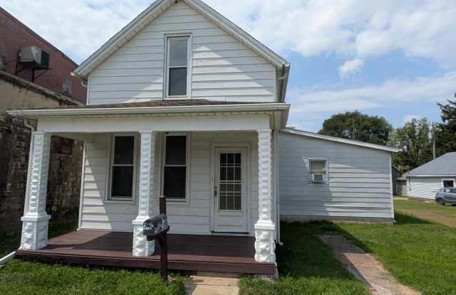 516 Wabash AVe - 516 Wabash Avenue, Lafayette, IN 47905