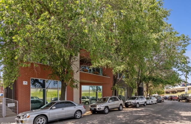 1642 N Bosworth Avenue - 1642 North Bosworth Avenue, Chicago, IL 60642 1642 N Bosworth Avenue - 1642 North Bosworth Avenue, Chicago, IL 60642