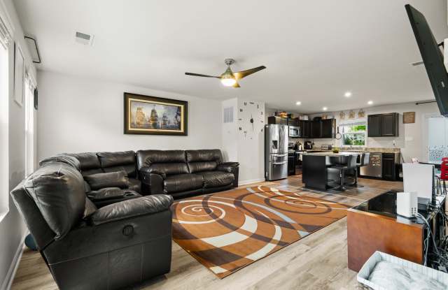 21012 Baileys Grove Drive Gallery 4