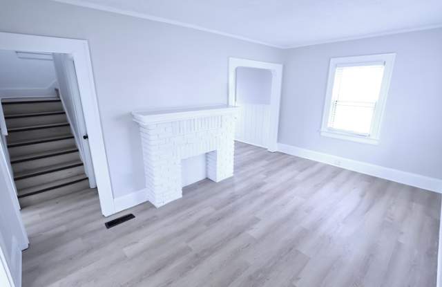 1490 Hillside Terrace photos photos