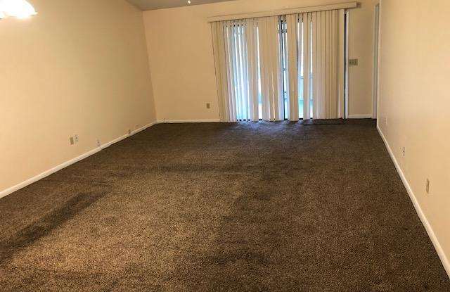 5617 PINEBAY CIR N Gallery 3