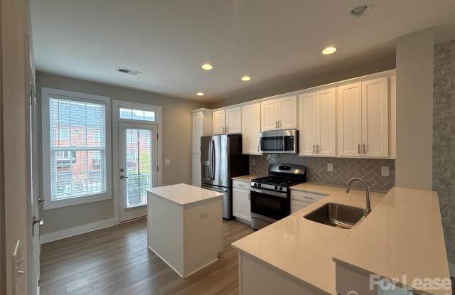 9218 Oban Passage Drive Gallery 3