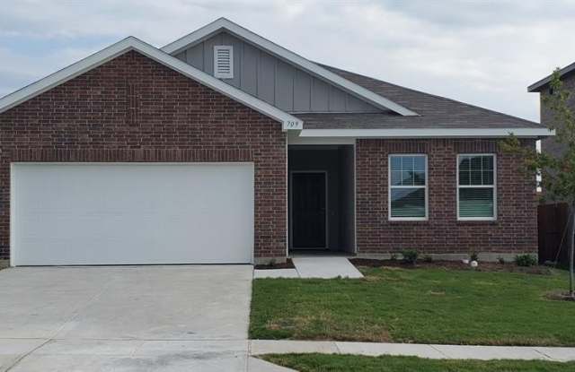 709 Peach Tree Lane photos photos