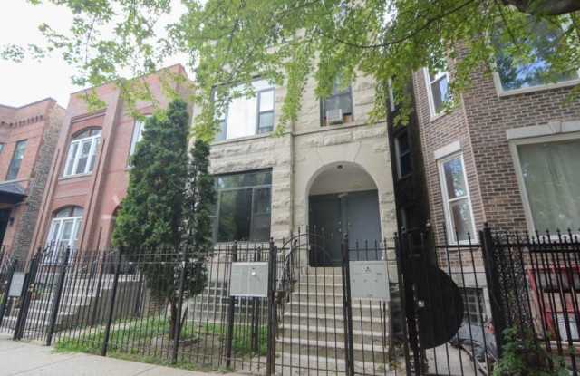 1226 Maplewood photos photos