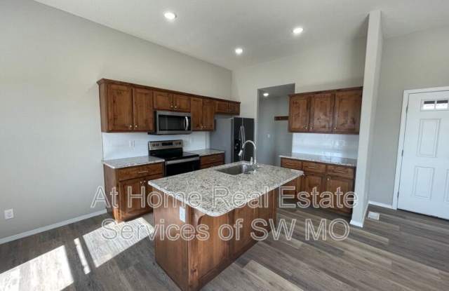 216 Hickory Hills photos photos