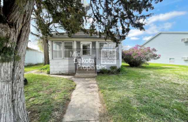 509 E 1st- 3 bedroom single story house photos photos