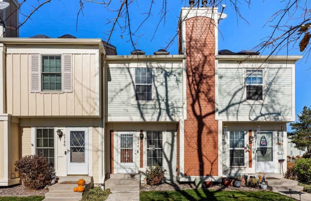 Fantastic Townhome with Central AC! - 6744 South Independence Street, Ken Caryl, CO 80128 Fantastic Townhome with Central AC! - 6744 South Independence Street, Ken Caryl, CO 80128