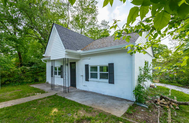 3405 6th Avenue - 2 Gallery 1
