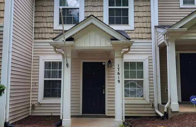 2 bedroom townhouse in Cornelius photos photos