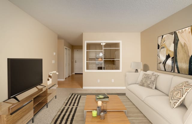 Carriage House Senior Apartments Gallery 3