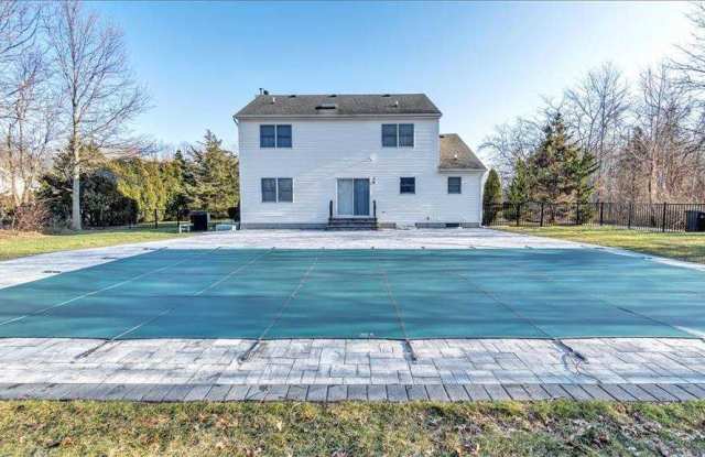 6 Bay Run Lane Gallery 3