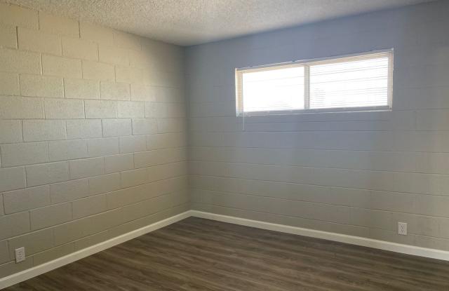 Charming 3-Bedroom Home Near UNLV  the Strip photos photos