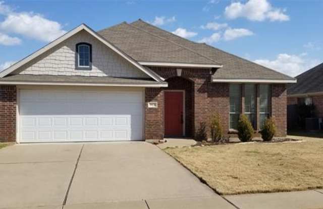 903 Lasso Lane - 903 Lasso Lane, Mansfield, TX 76063