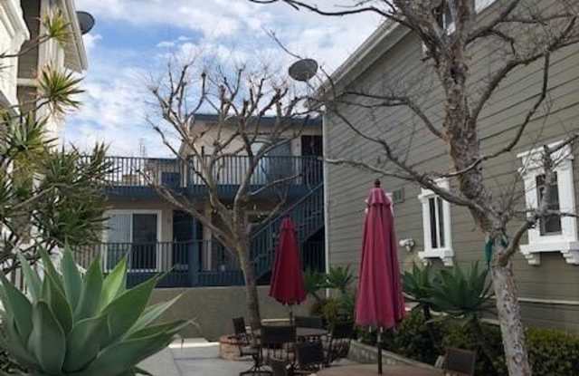 164 Hermosa Avenue Gallery 2