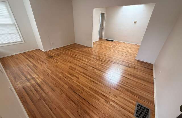 El Cerrito: Charming 3bd/2ba House - Single Level Gallery 3
