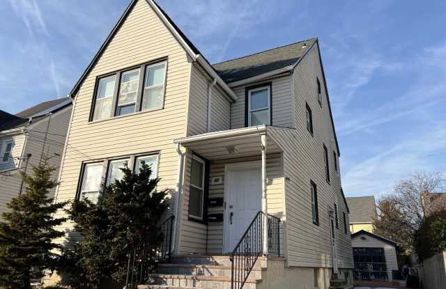 52 Marlboro Road - 52 Marlboro Road, Valley Stream, NY 11581