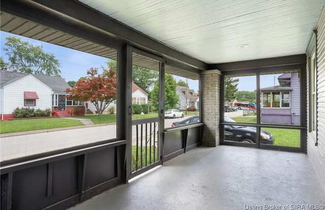 4 bedroom House in New Albany Gallery 3