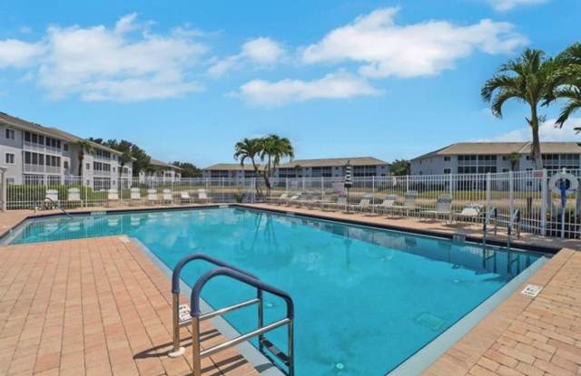 ** STUNNING LAKE VIEW ** 2/2 TOP FLOOR CONDO AT BLUE HERON ** GORGEOUS CONDO AVAILABLE FOR FOR A SEASONAL JAN-MARCH 2026 AND\OR ANNUAL 6-9 MONTH RENTAL STARTING APRIL 1ST, 2026 photos photos ** STUNNING LAKE VIEW ** 2/2 TOP FLOOR CONDO AT BLUE HERON ** GORGEOUS CONDO AVAILABLE FOR FOR A SEASONAL JAN-MARCH 2026 AND\OR ANNUAL 6-9 MONTH RENTAL STARTING APRIL 1ST, 2026 photos photos