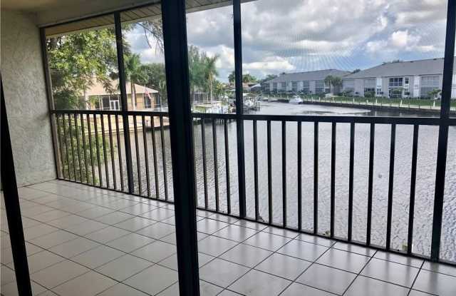 4717 SW 13th Avenue unit: 210 photos photos