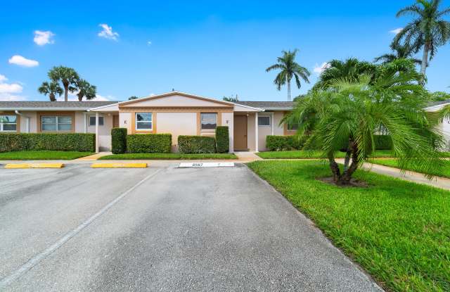 2567 Dudley Drive W Gallery 2
