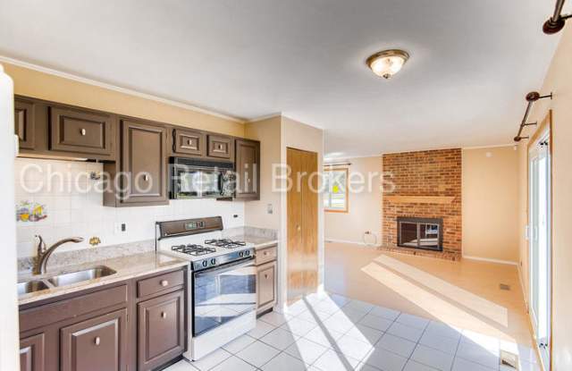 6701 Foxtree Avenue Gallery 2
