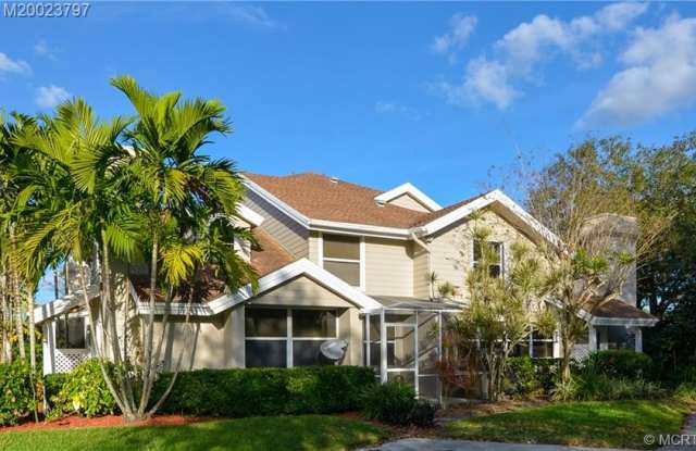 3662 SW Sunset Trace Circle - 3662 Southwest Sunset Trace Circle, Palm City, FL 34990