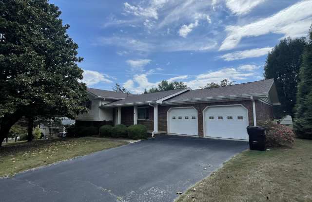 9102 Ole Farm Lane - 9102 Ole Farm Lane, Harrison, TN 37341