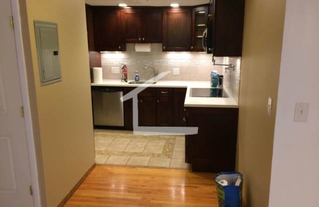 Nicely renovated, PET FRIENDLY 2 bed with free parking and a seasonal swimming pool! photos photos