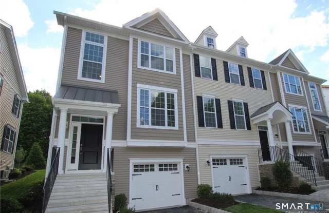 10 Moorland Drive Gallery 1