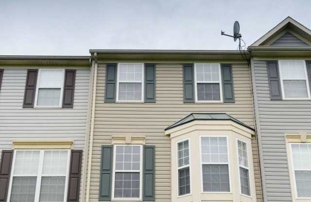 686 Luthardt Road - 686 Luthardt Road, Bowleys Quarters, MD 21220
