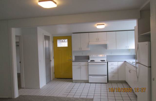 2 Bedroom house in Burlington Gallery 4