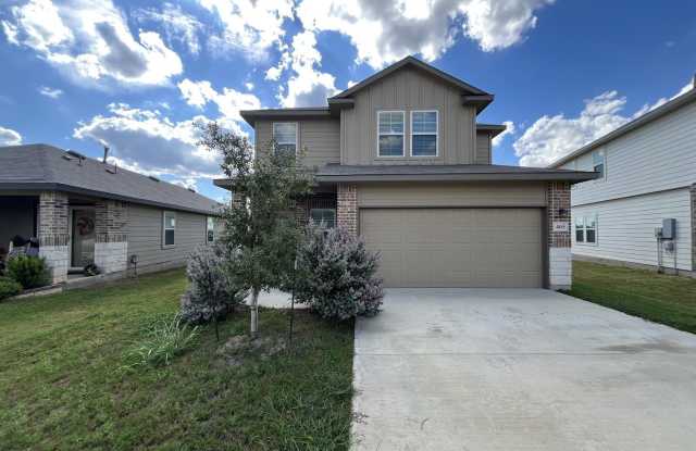 465 MIDDLE GREEN LOOP photos photos