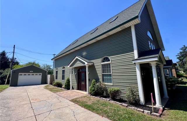 762 Columbus Parkway Gallery 2