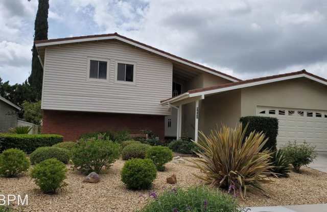 5607 Lake Lindero Drive - 5607 Lake Lindero Drive, Agoura Hills, CA 91301