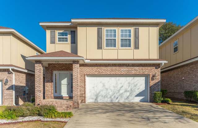 Wonderful 4 bedroom home in Niceville photos photos