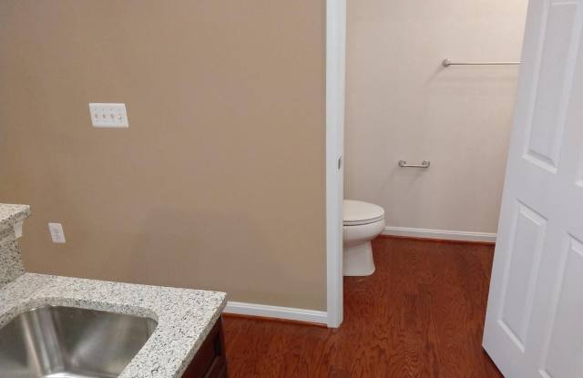 43855 CENTERGATE DRIVE Gallery 4