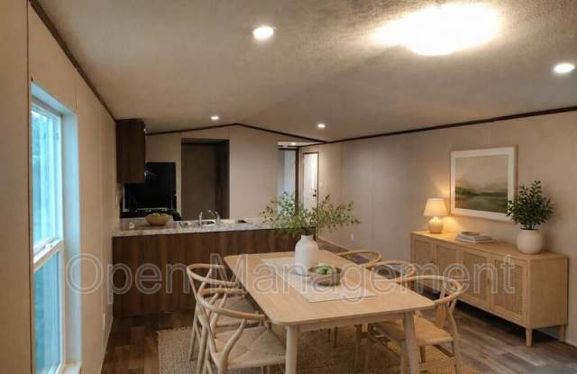 120 Terry Blvd photos photos