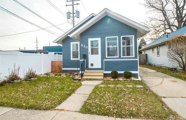 630 Ardmore Drive photos photos