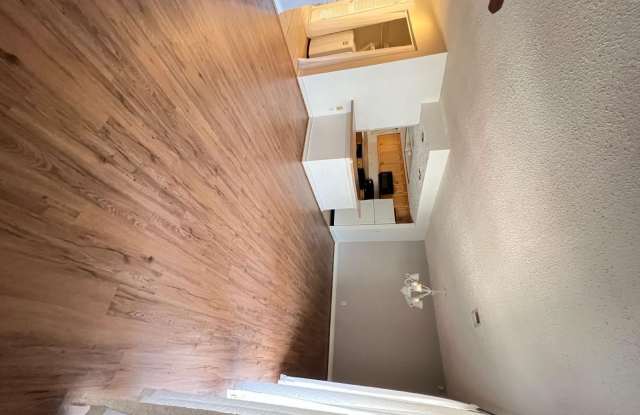 2196 Palmyra Drive SE photos photos